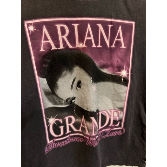 Zara Girls Ariana Grande Sweetener World Tour Graphic T-Shirt Gray Pink Size 8-9 - Picture 5 of 11